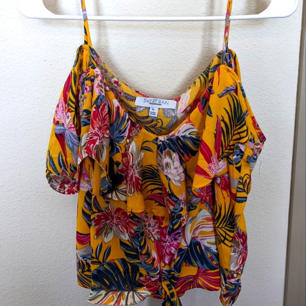 Floral printed cold shoulder top, XL